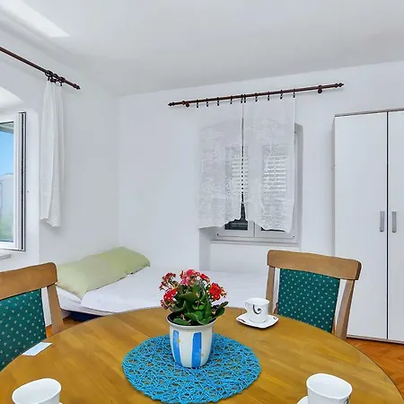 Apartment Luce I Jure *