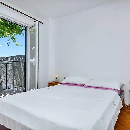 Luce I Jure Apartment
